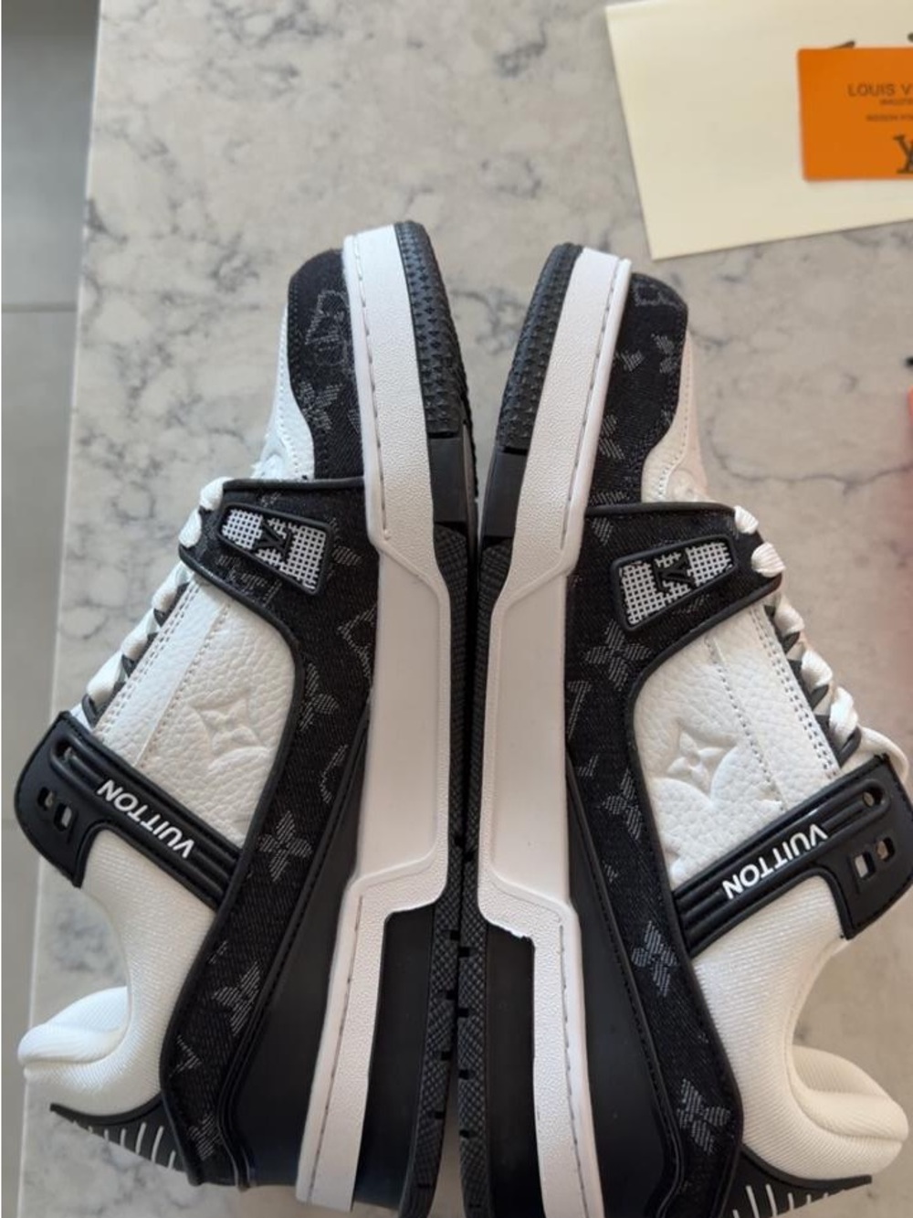 Louis Vuitton Black & White Men’s Low-Top Monogram Sneakers